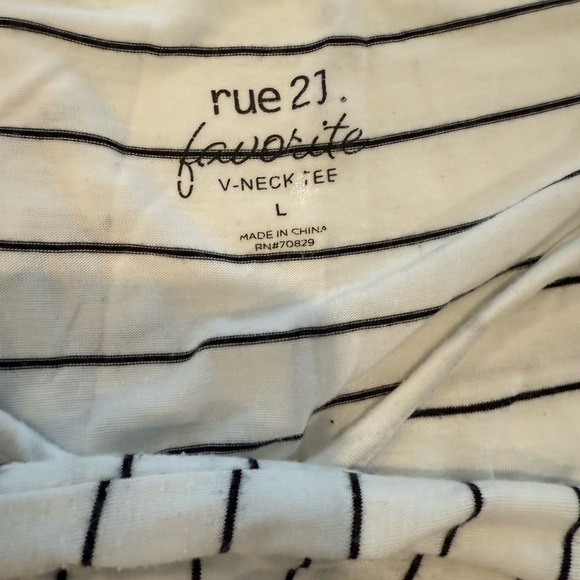 Old Navy & Hurley Striped Shirt Bundle Size Large. - Picture 3 of 8
